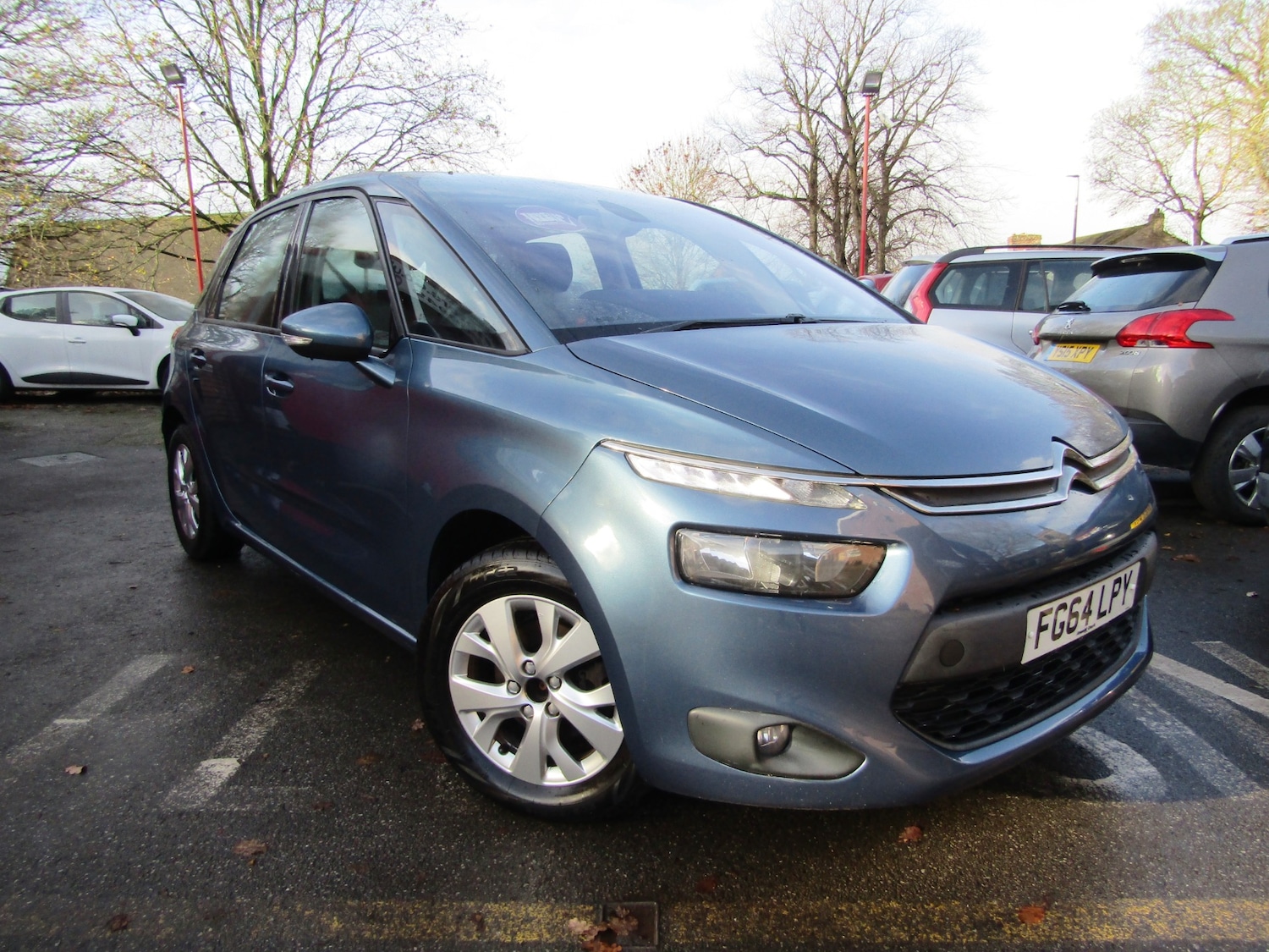 Used Citroen C4 Picasso 2014 for sale - 76374818: Photo 2