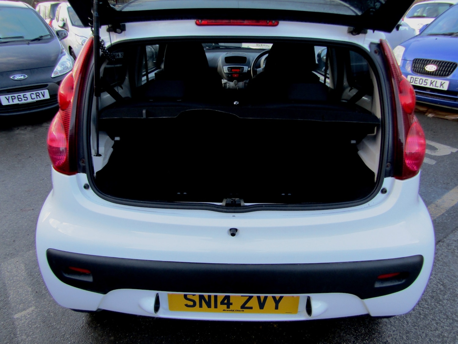 Used Peugeot 107 2014 for sale - 77124050: Photo 14