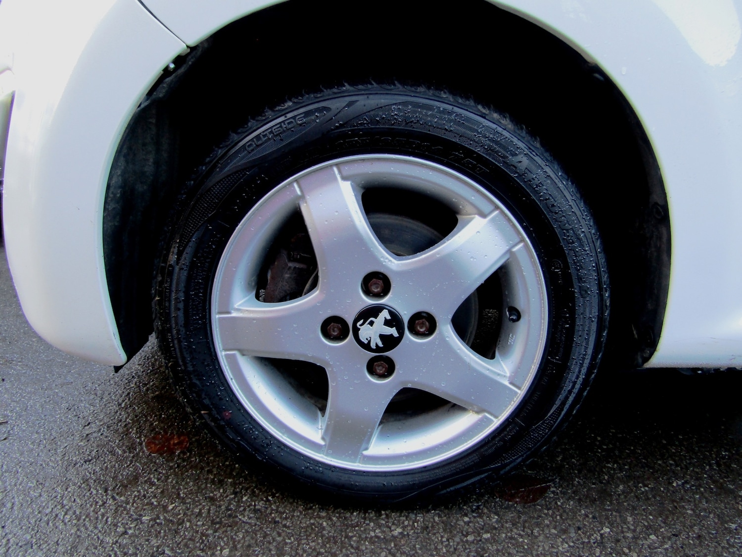 Used Peugeot 107 2014 for sale - 77124050: Photo 22