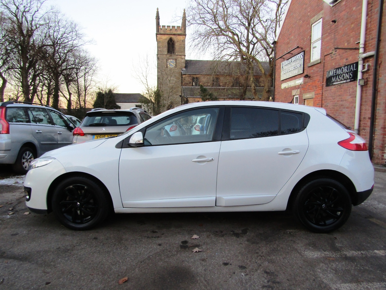 Used Renault Megane 2013 for sale - 77084299: Photo 5