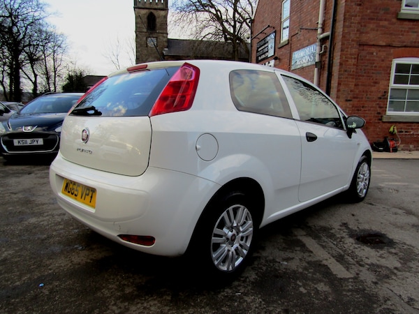 Used Fiat Punto 2015 for sale - 73832755: Photo 13