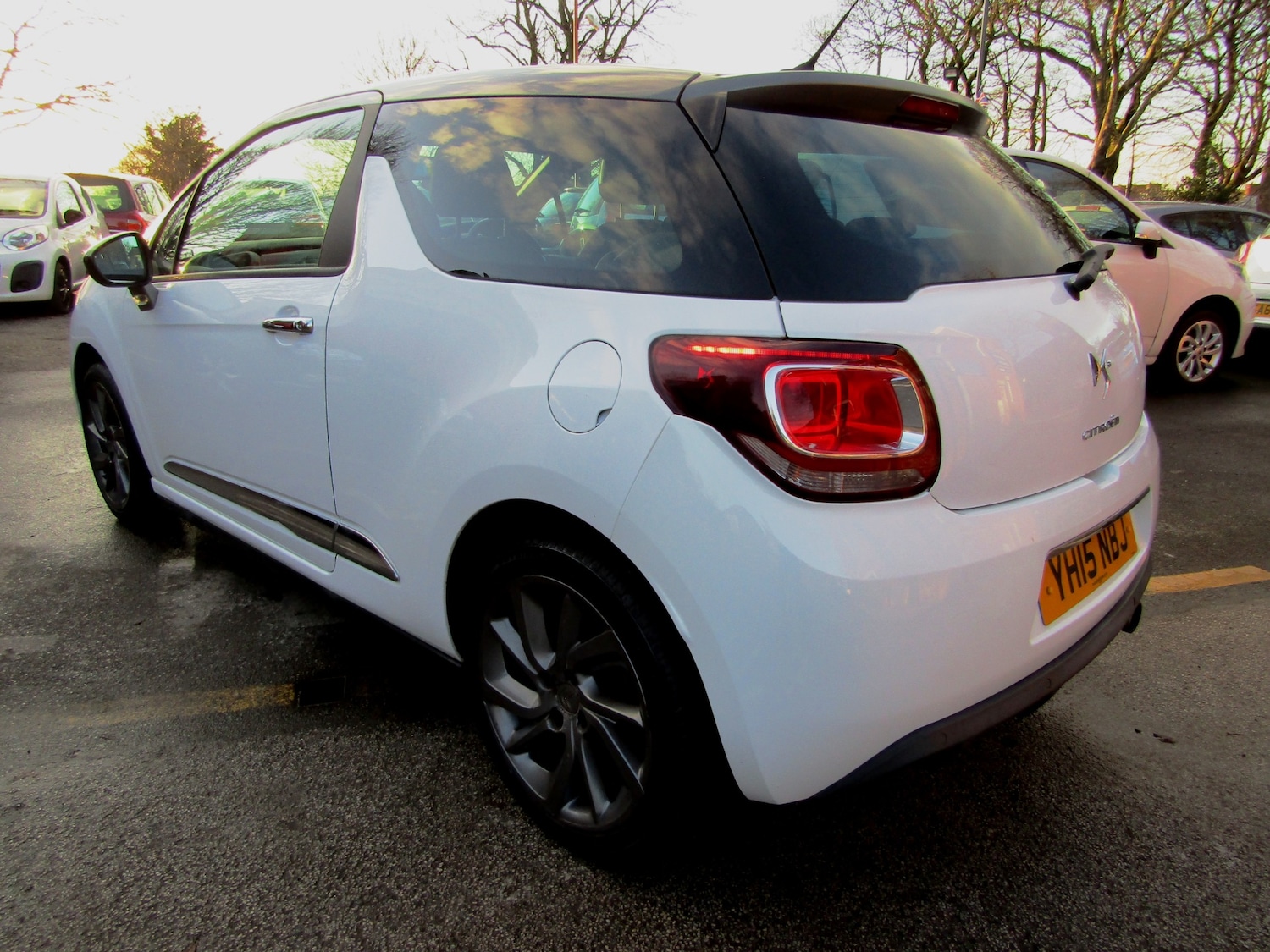 Used Citroen DS3 2015 for sale - 77610359: Photo 11