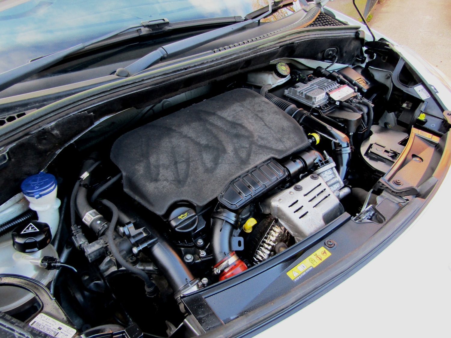 Used Citroen DS3 2015 for sale - 77610359: Photo 16