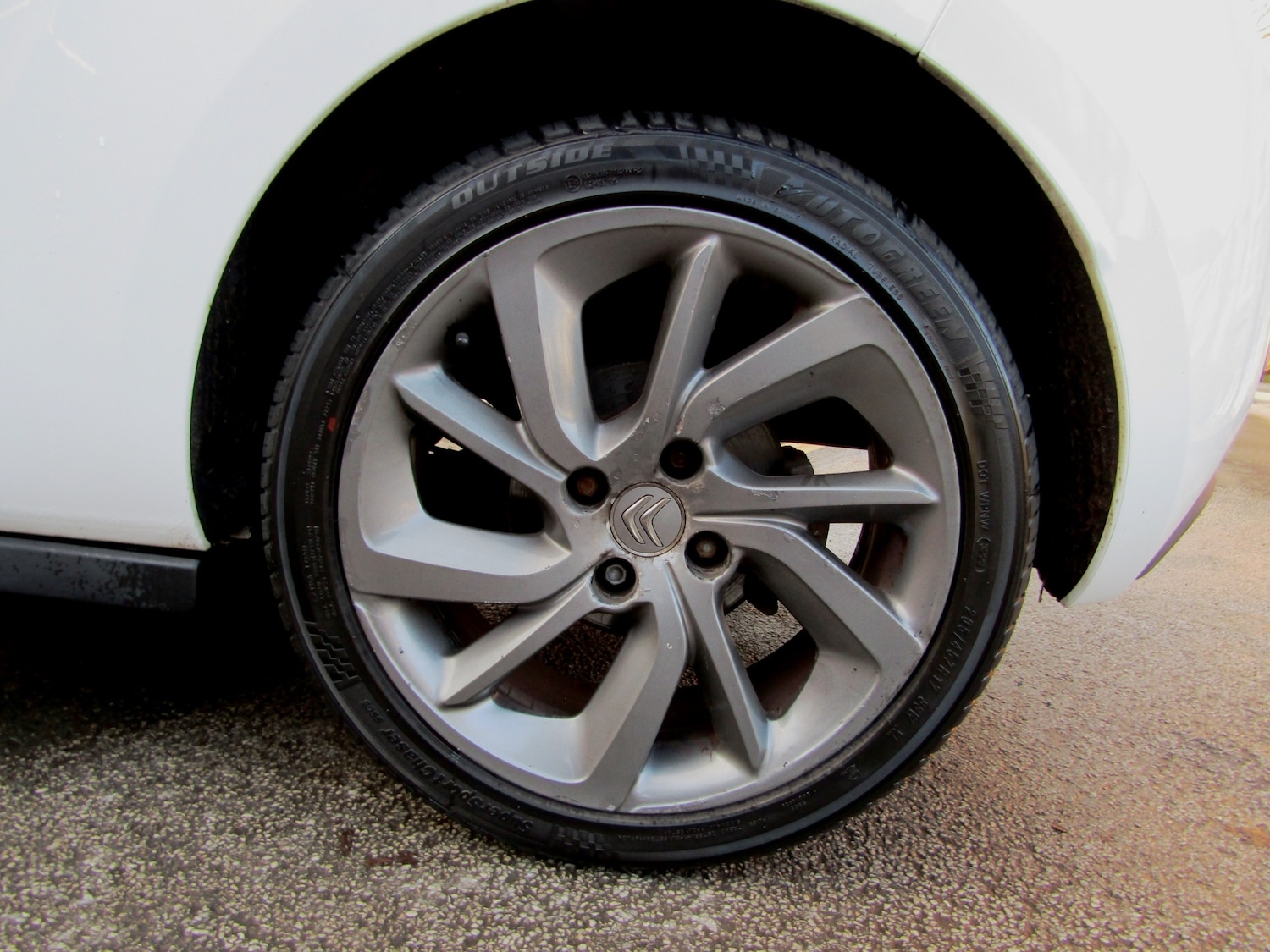 Used Citroen DS3 2015 for sale - 77610359: Photo 25