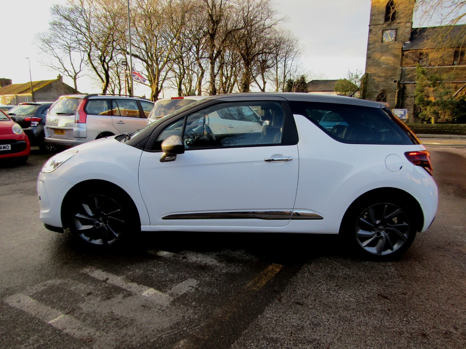 Used Citroen DS3 2015 for sale - 77610359: Photo 7
