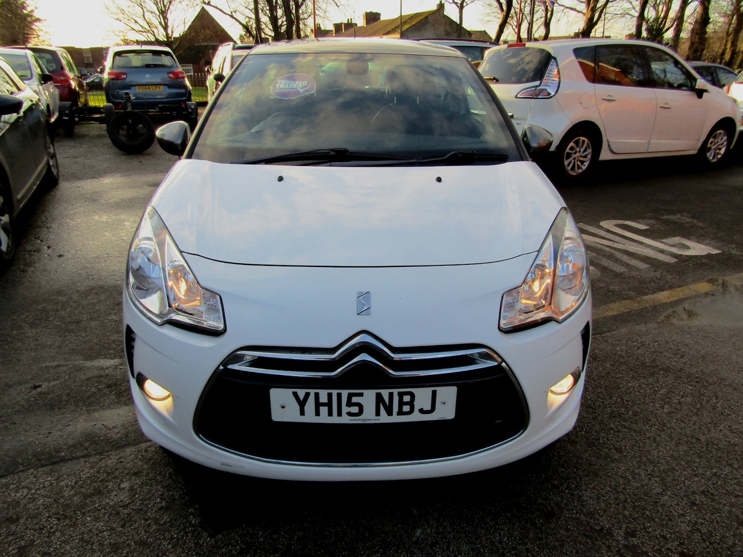 Used Citroen DS3 2015 for sale - 77610359: Photo 9