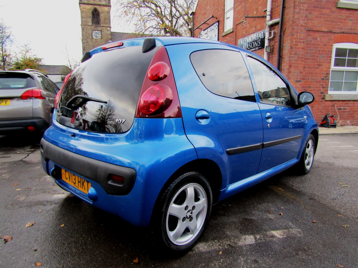 Used Peugeot 107 2013 for sale - 76428430: Photo 10