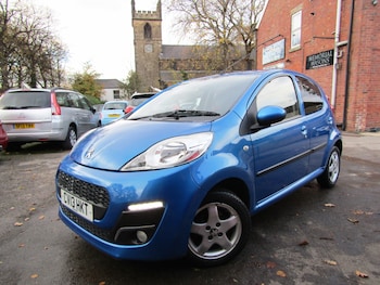 Used Peugeot 107 2013 for sale - 76428430: Photo
