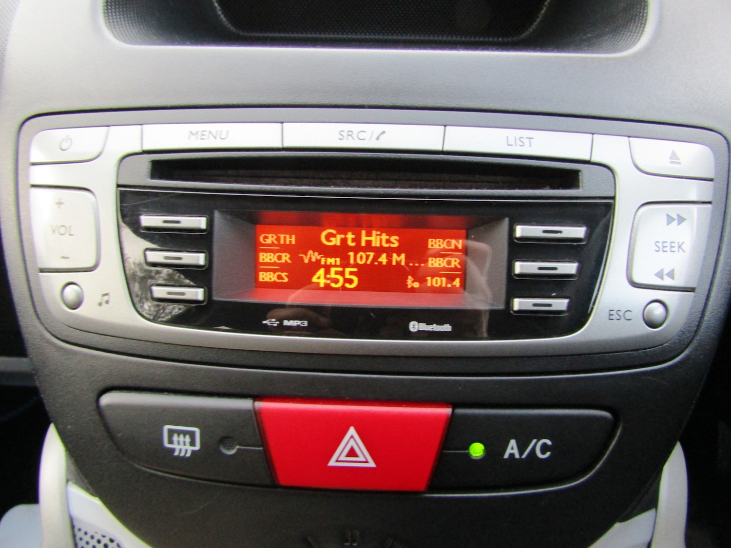 Used Peugeot 107 2013 for sale - 76428430: Photo 6