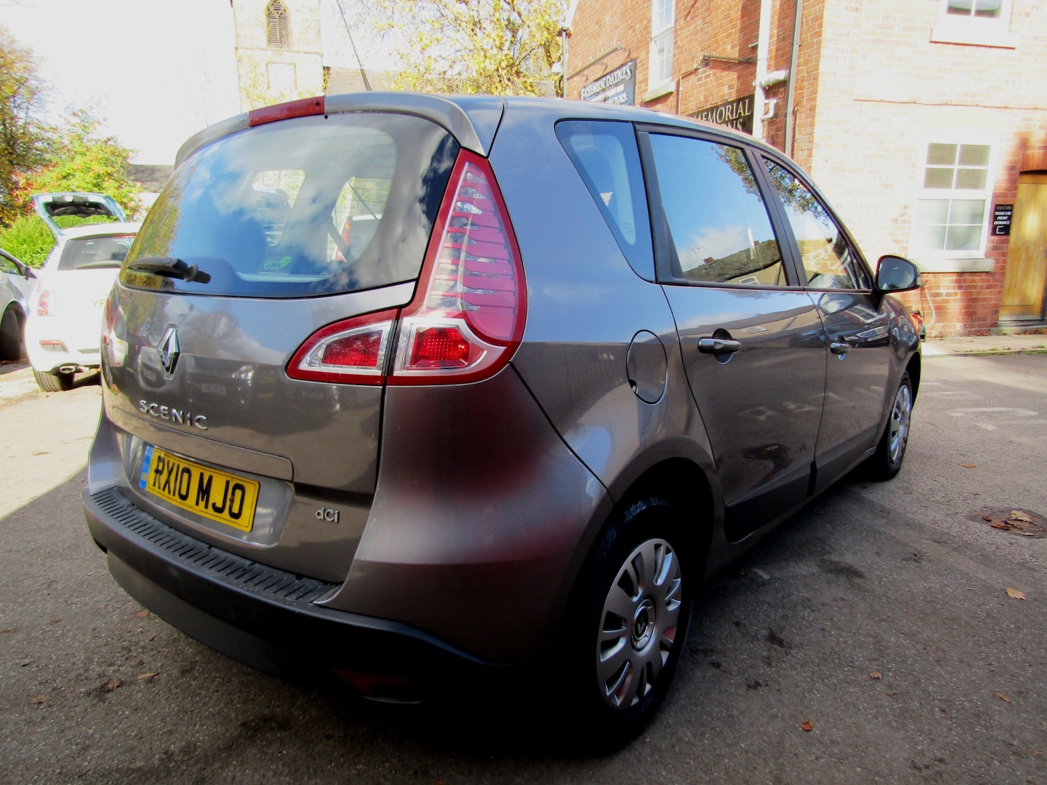 Used Renault Scenic 2010 for sale - 75446835: Photo 12