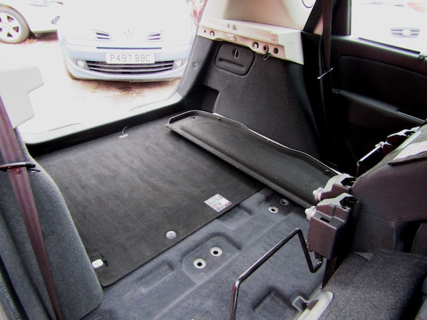 Used Renault Scenic 2010 for sale - 75446835: Photo 19