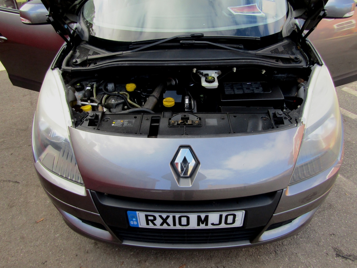 Used Renault Scenic 2010 for sale - 75446835: Photo 9