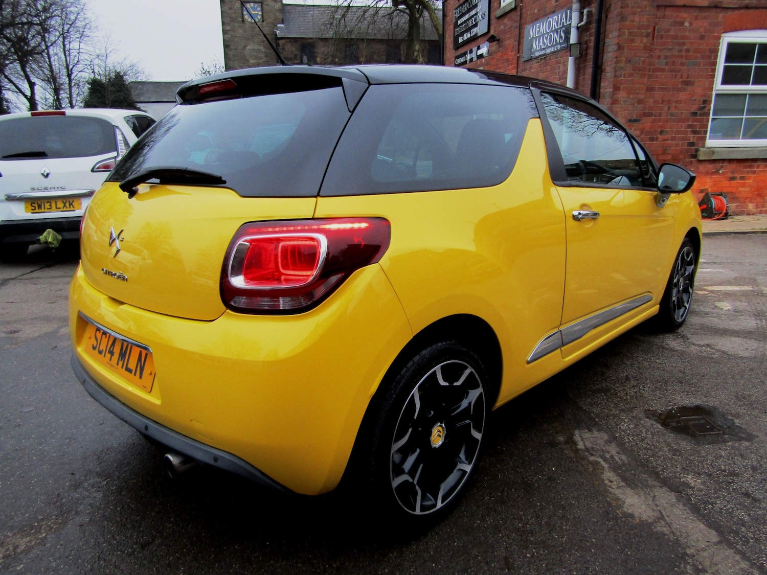 Used Citroen DS3 2014 for sale - 77285894: Photo 10