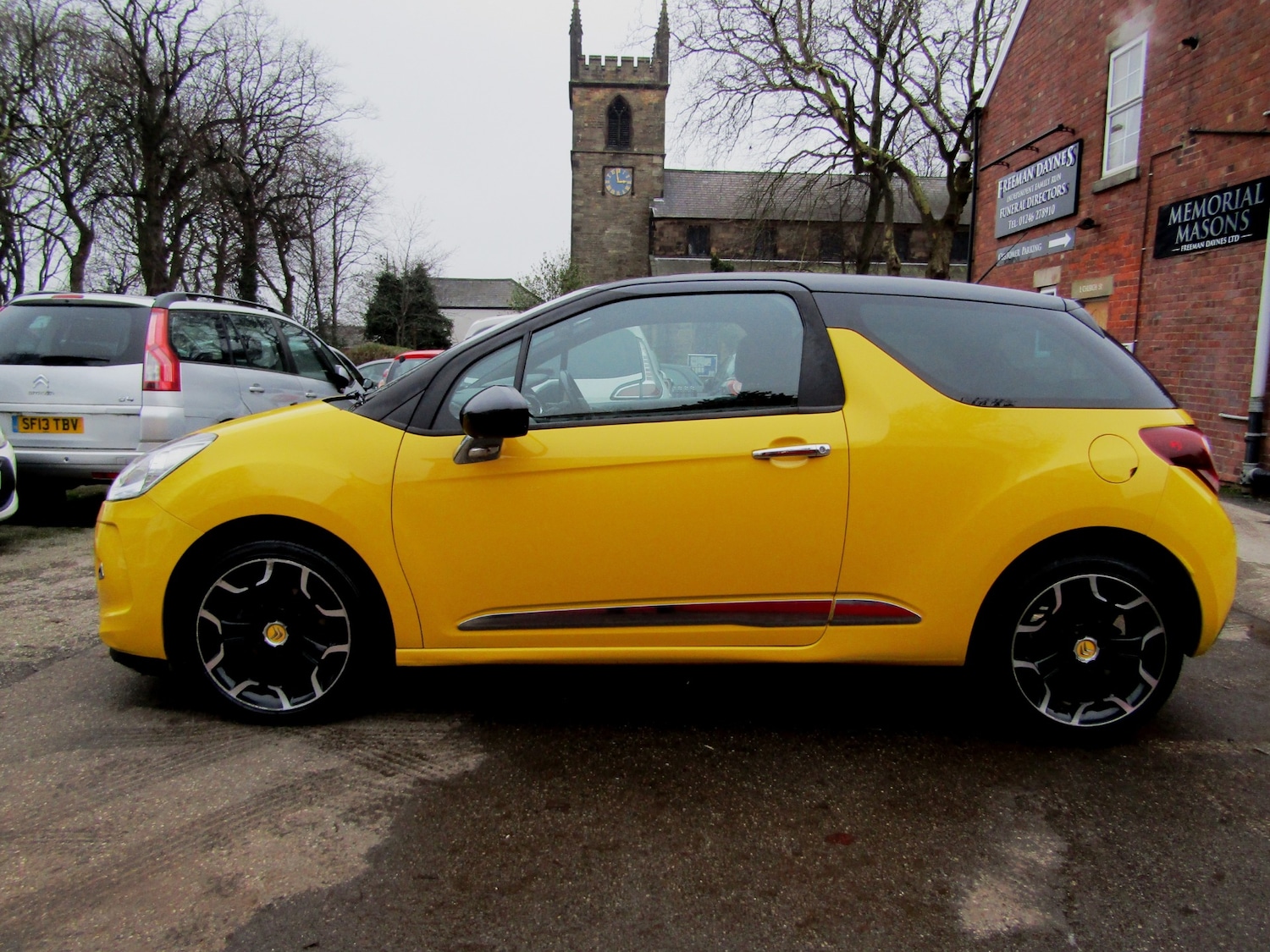 Used Citroen DS3 2014 for sale - 77285894: Photo 12