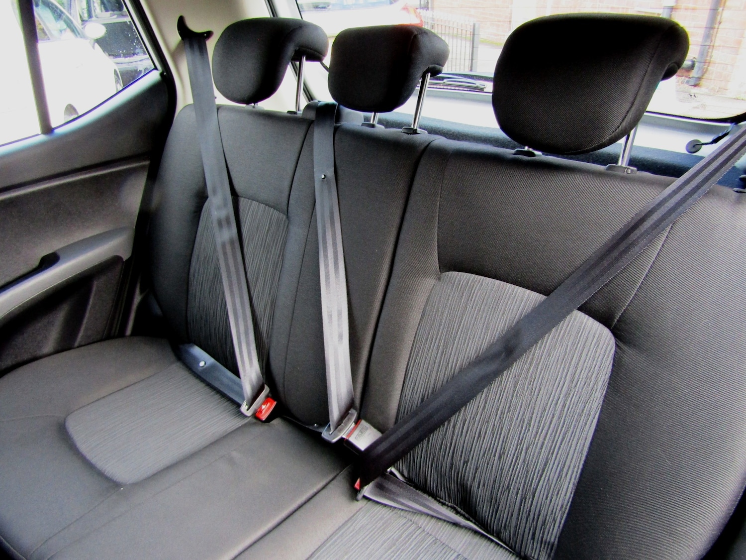 Used Hyundai i10 2013 for sale - 76374127: Photo 17