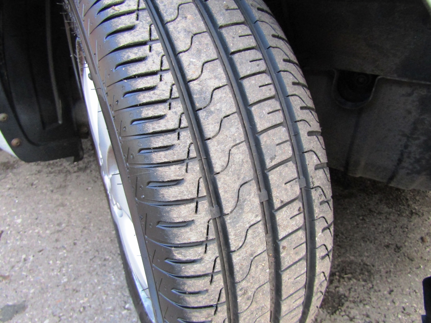 Used Hyundai i10 2013 for sale - 76374127: Photo 25