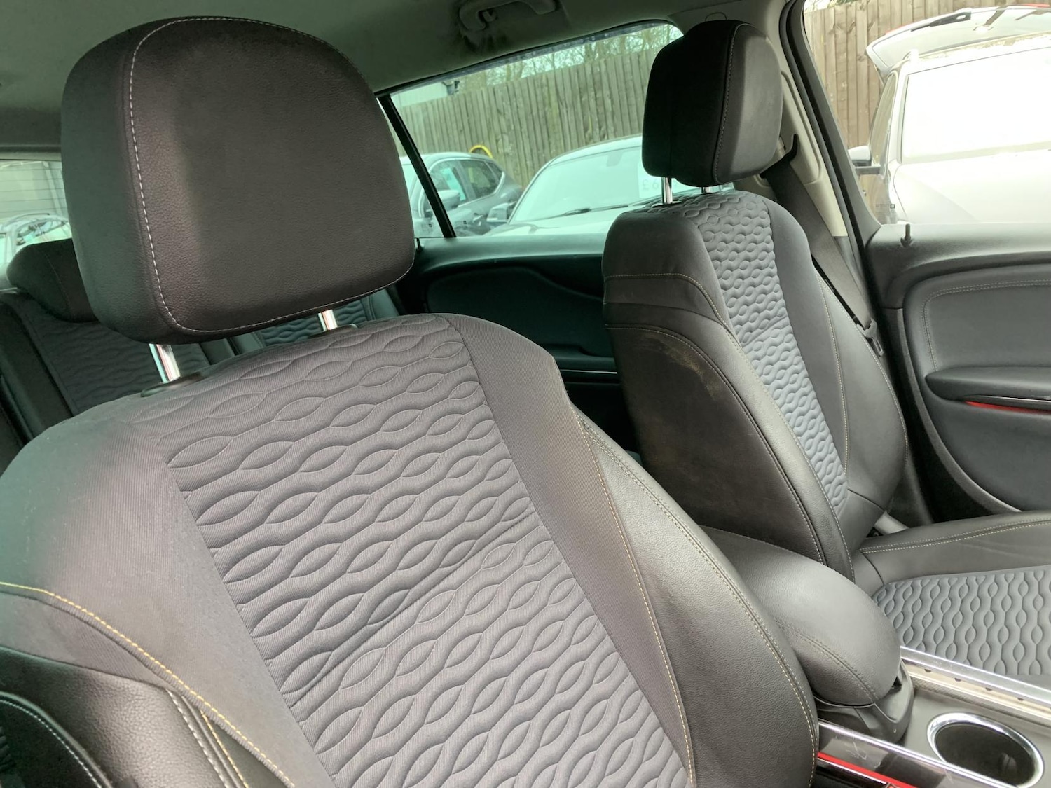 Used Vauxhall Zafira Tourer 2013 for sale - 77982032: Photo 12