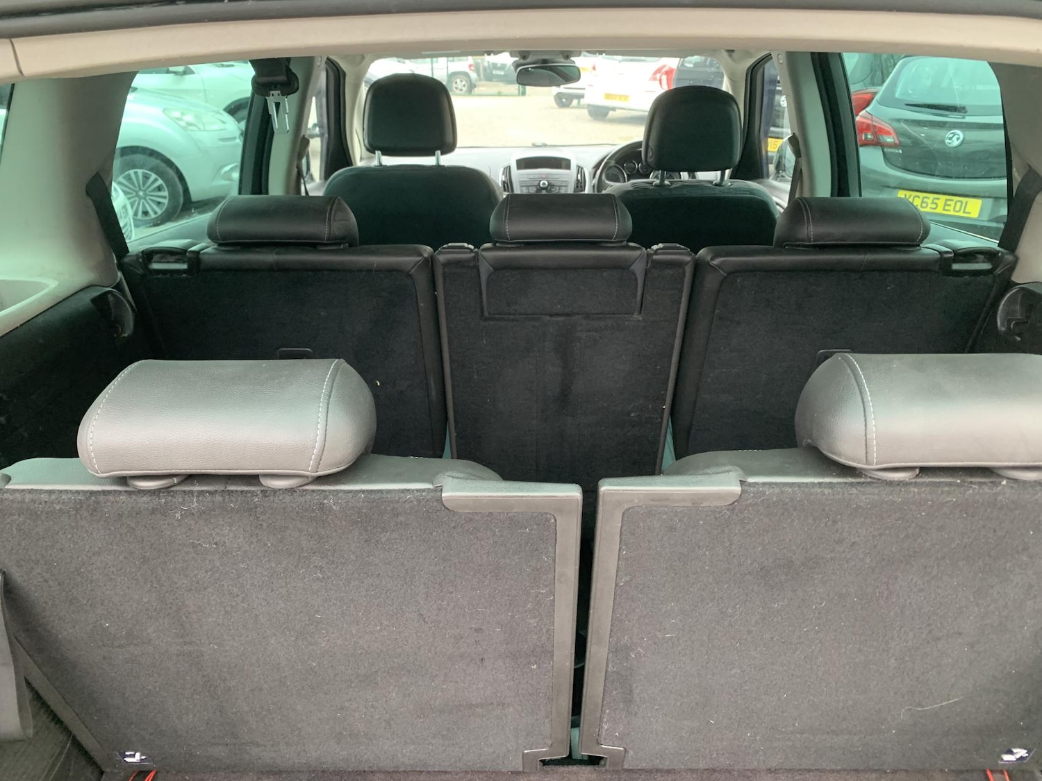 Used Vauxhall Zafira Tourer 2013 for sale - 77982032: Photo 30