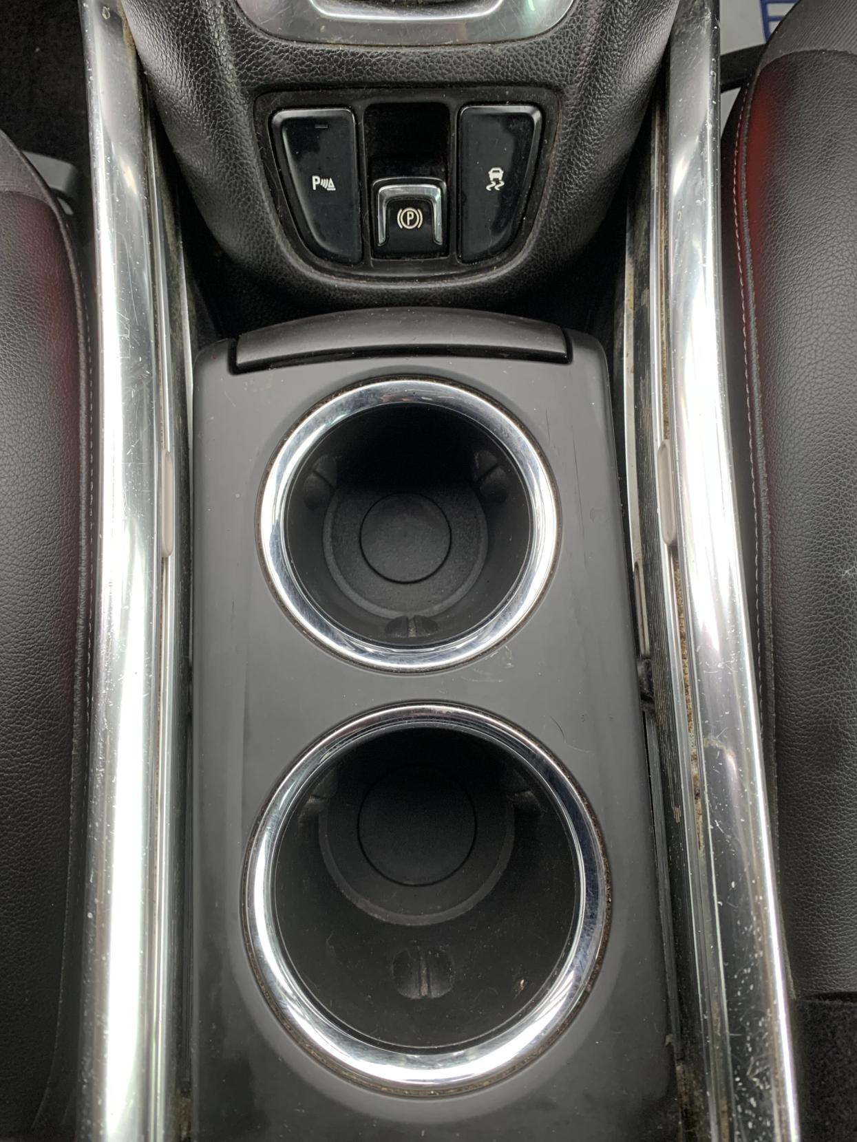 Used Vauxhall Zafira Tourer 2013 for sale - 77982032: Photo 43