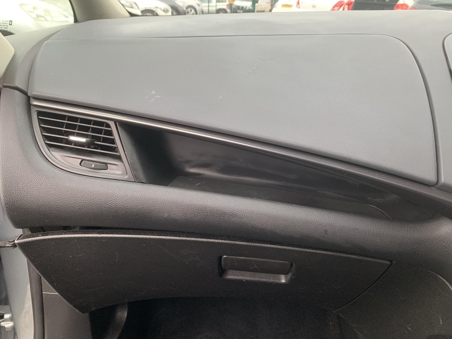 Used Vauxhall Zafira Tourer 2013 for sale - 77982032: Photo 44