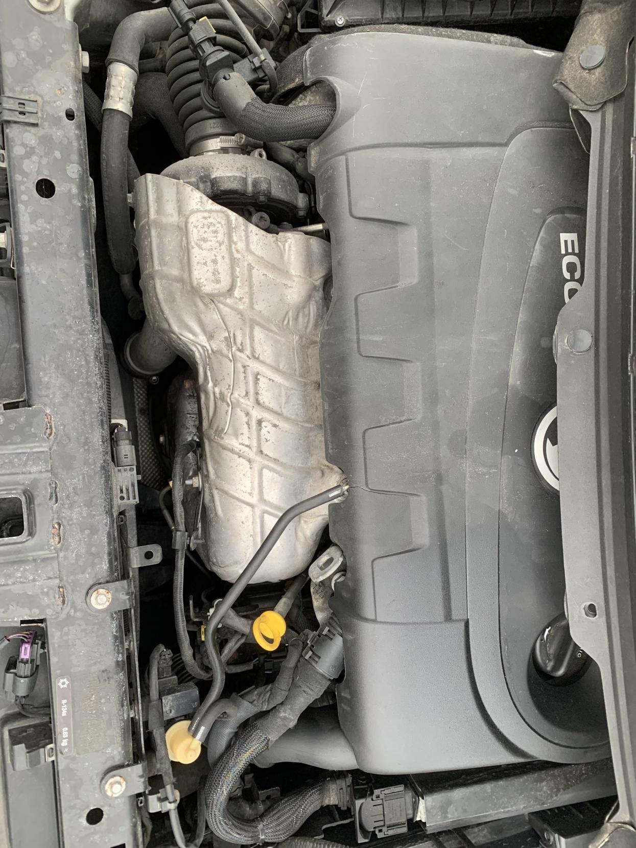 Used Vauxhall Zafira Tourer 2013 for sale - 77982032: Photo 47