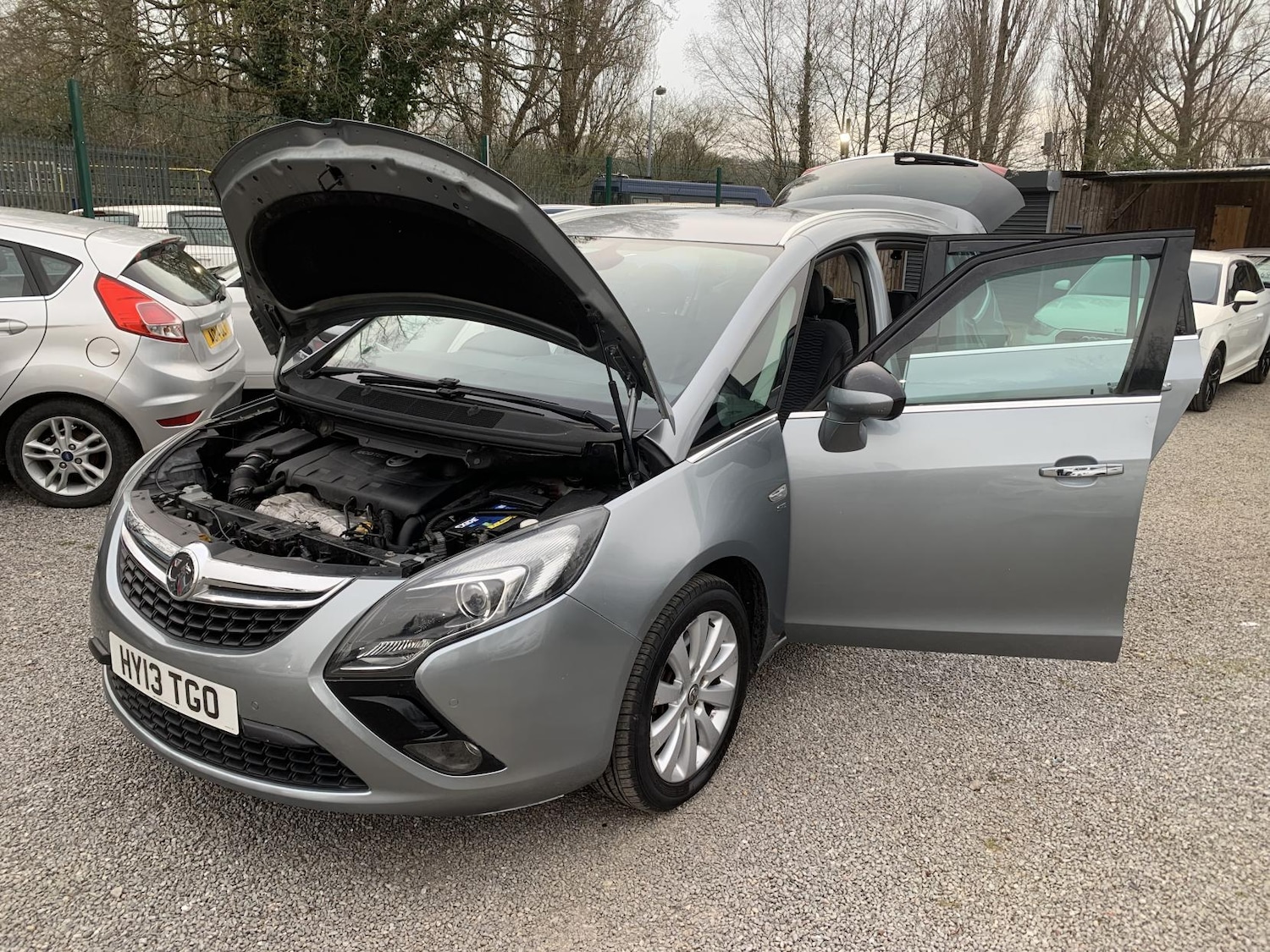 Used Vauxhall Zafira Tourer 2013 for sale - 77982032: Photo 49