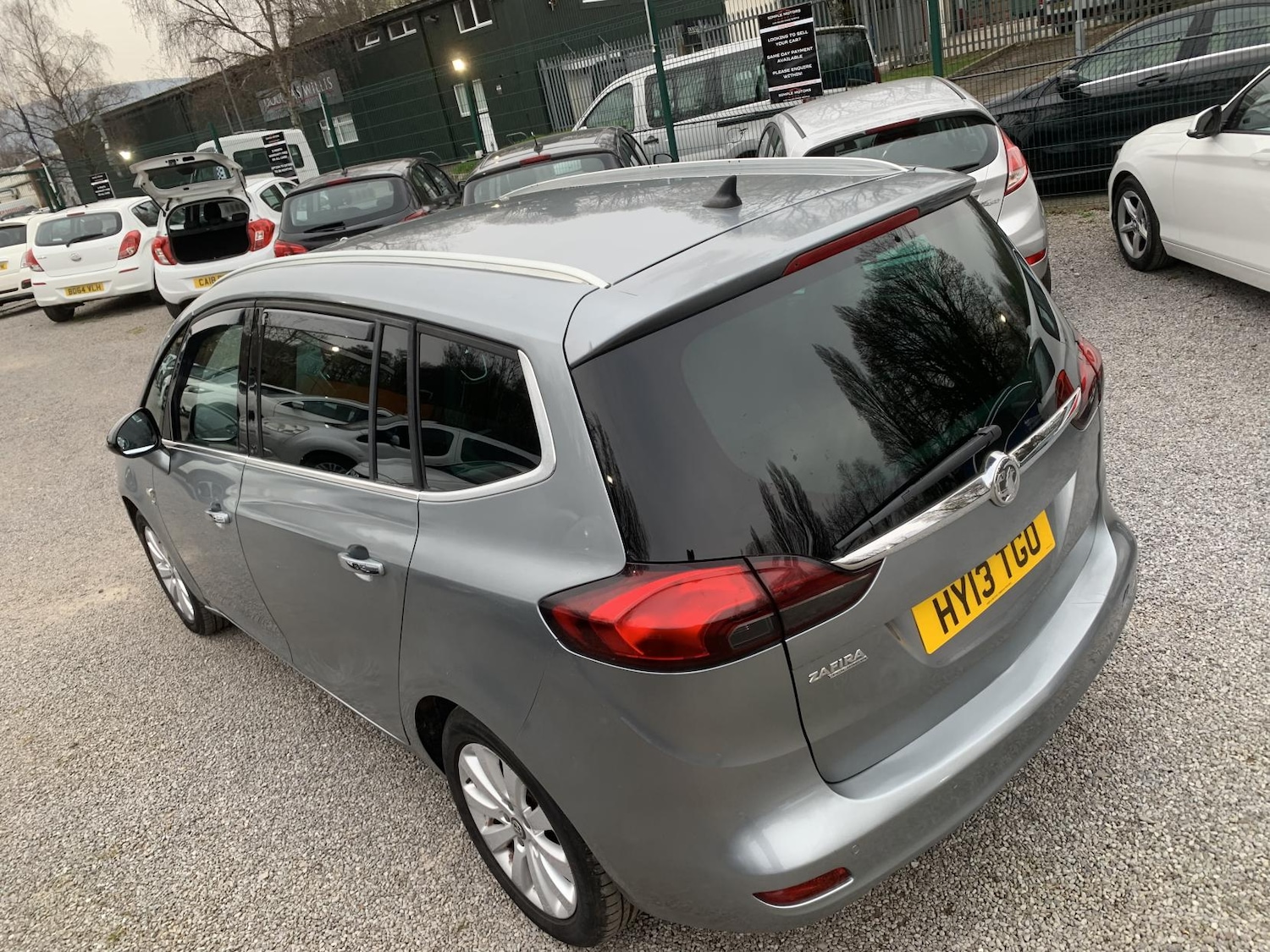 Used Vauxhall Zafira Tourer 2013 for sale - 77982032: Photo 84