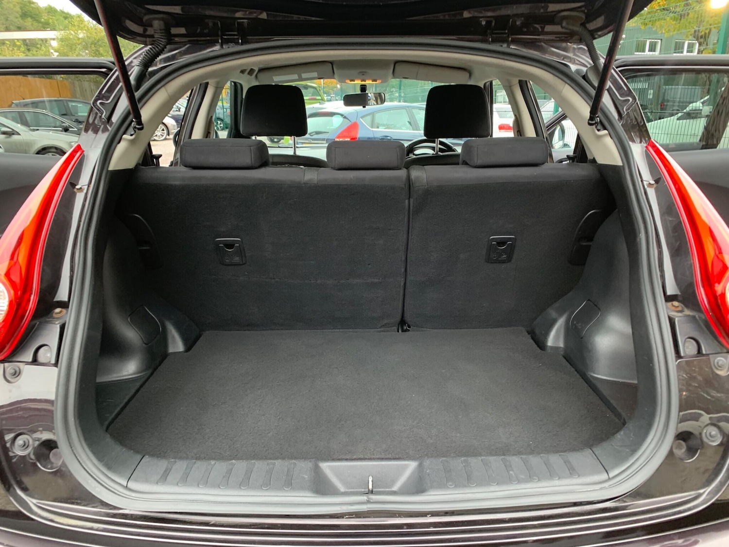 Used Nissan Juke 2013 for sale - 76349321: Photo 32