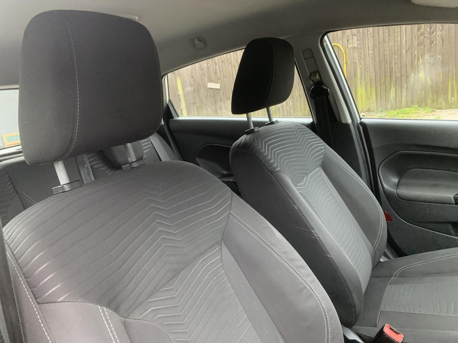 Used Ford Fiesta 2014 for sale - 77797861: Photo 12