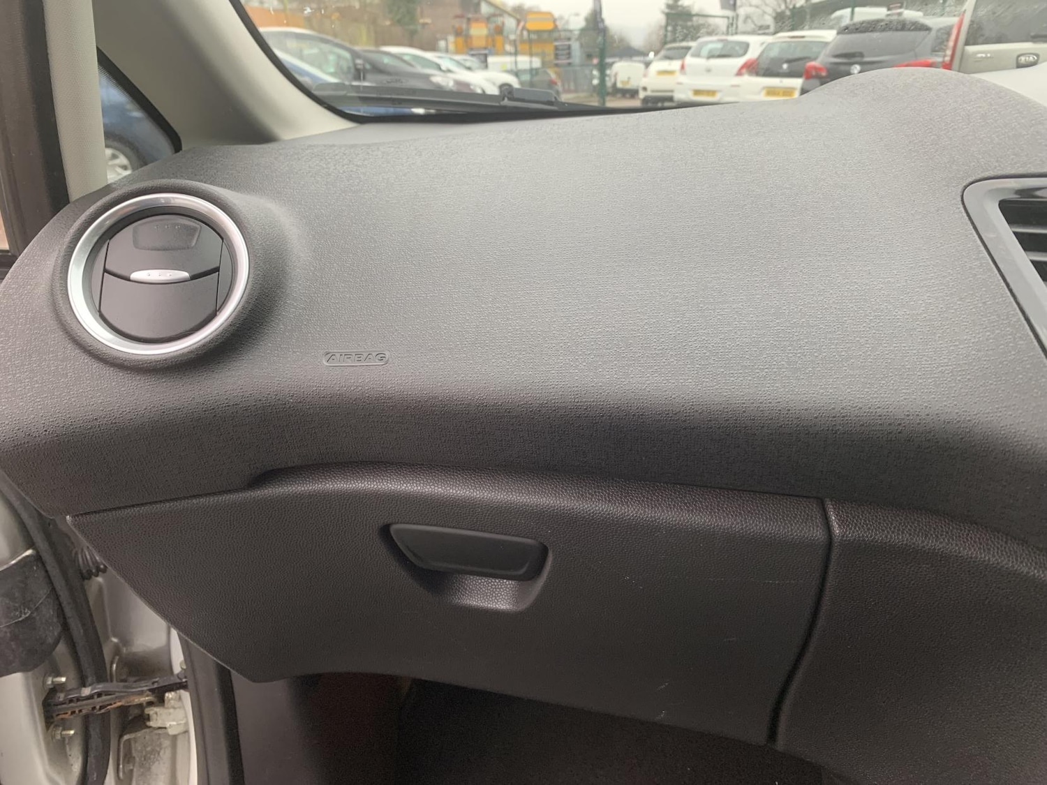 Used Ford Fiesta 2014 for sale - 77797861: Photo 41