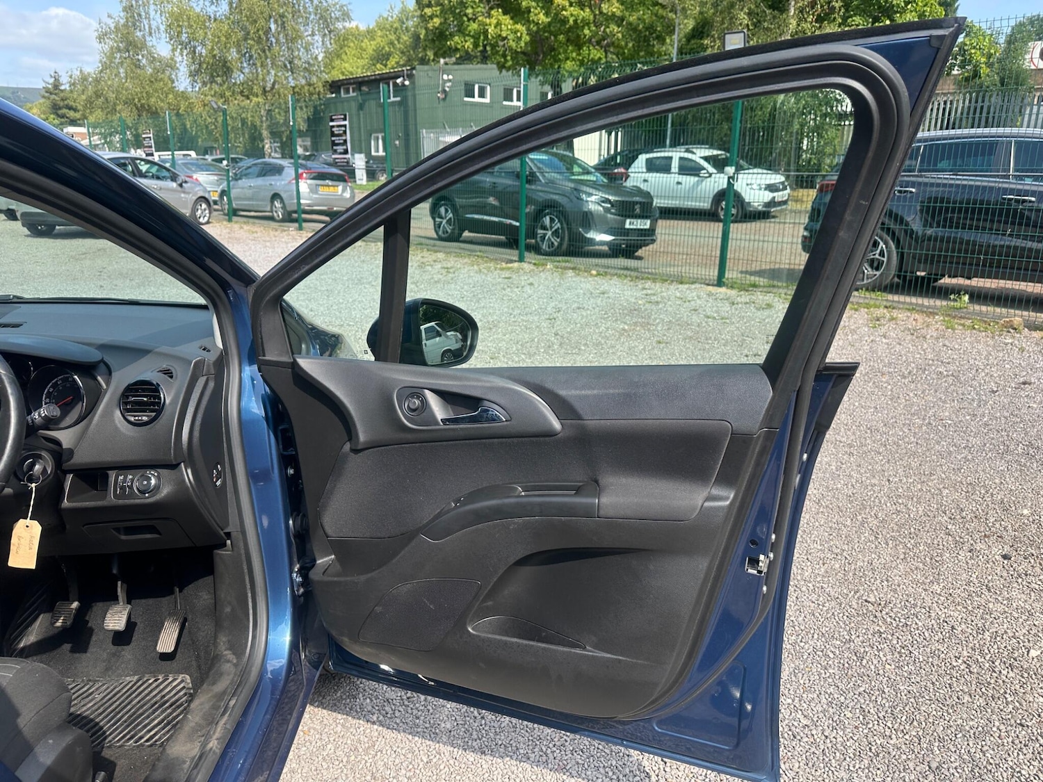 Vehicle 21