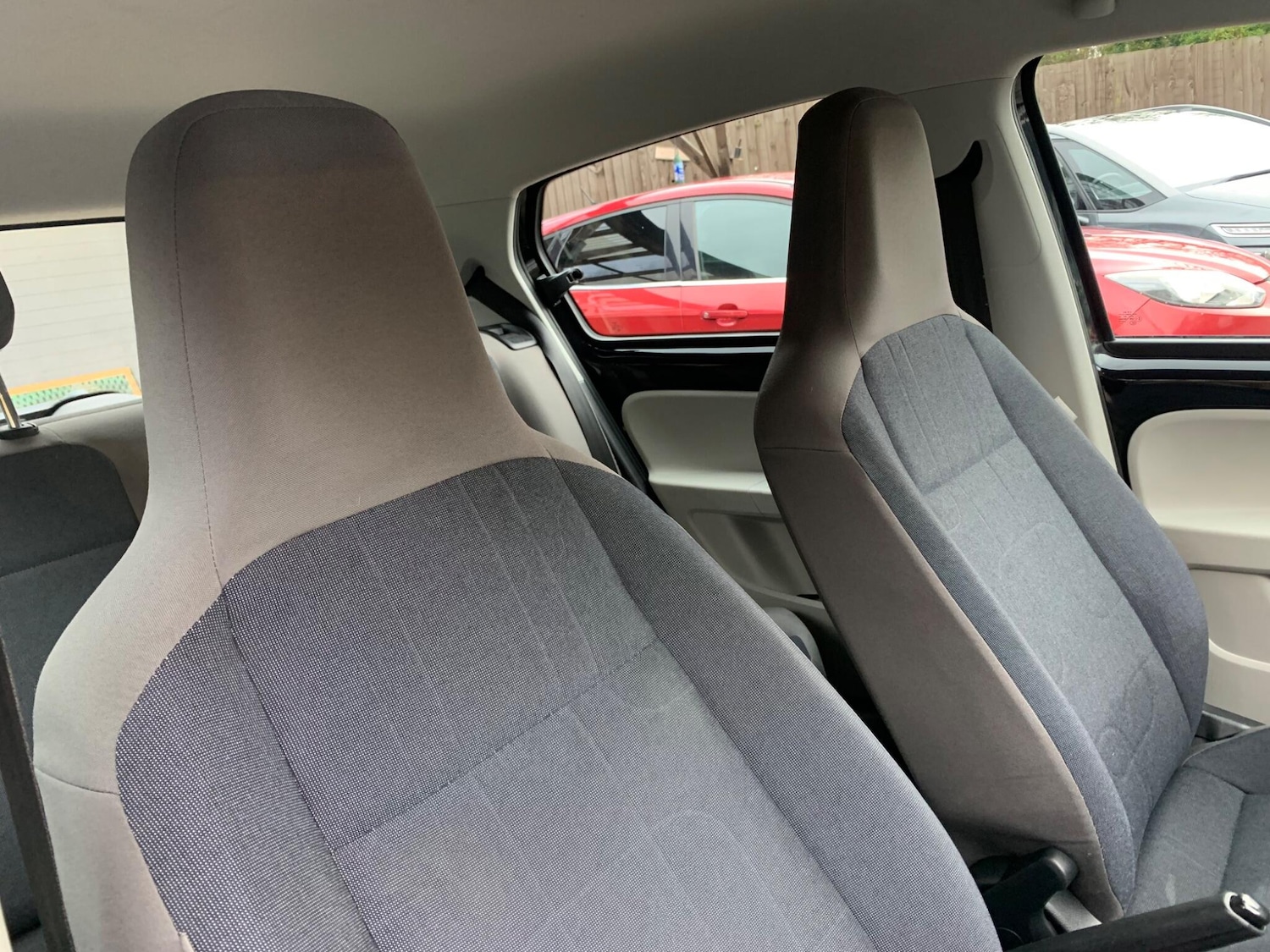 Used Volkswagen up! for sale - 76597242: Photo 11