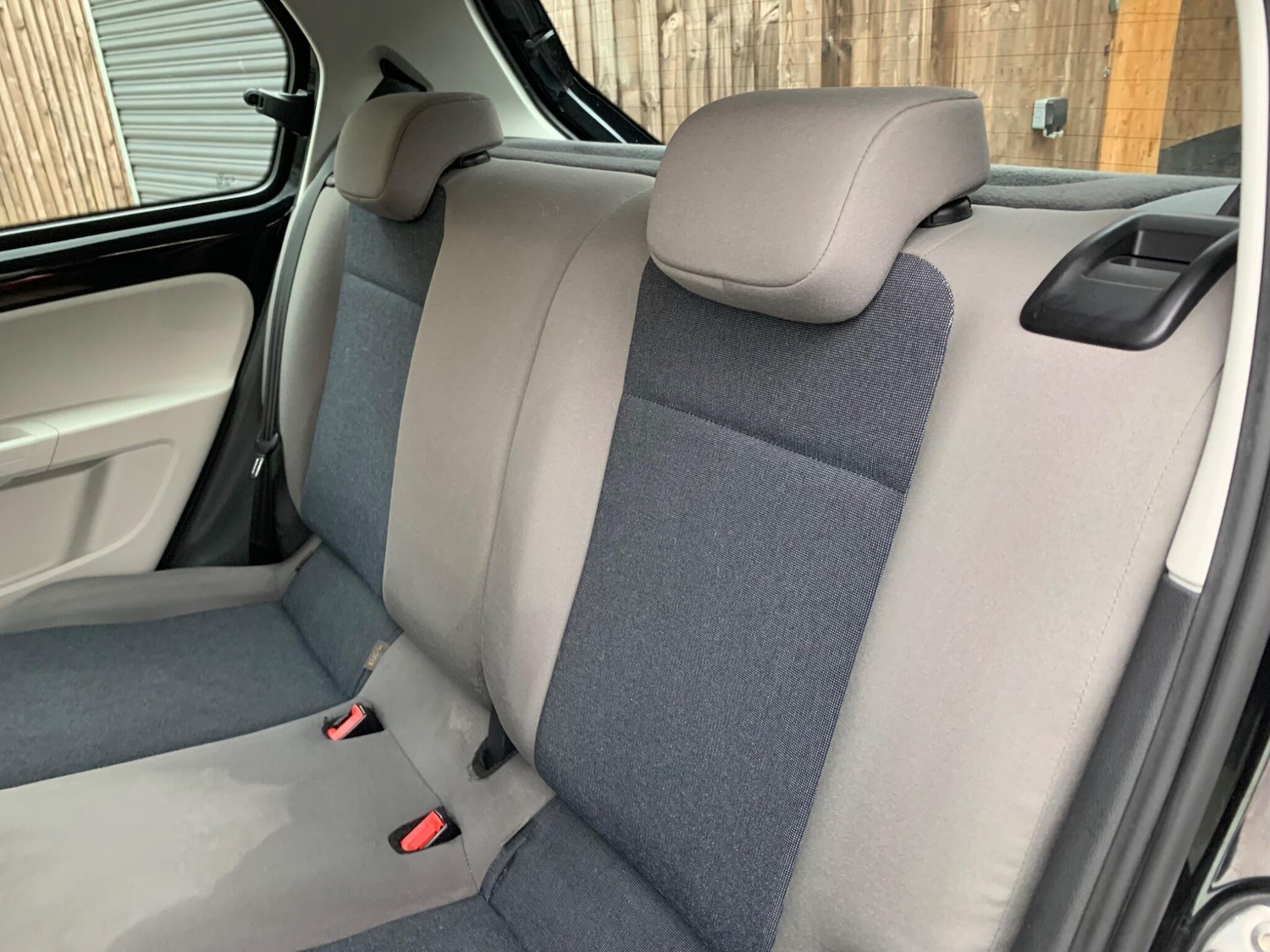 Used Volkswagen up! for sale - 76597242: Photo 27