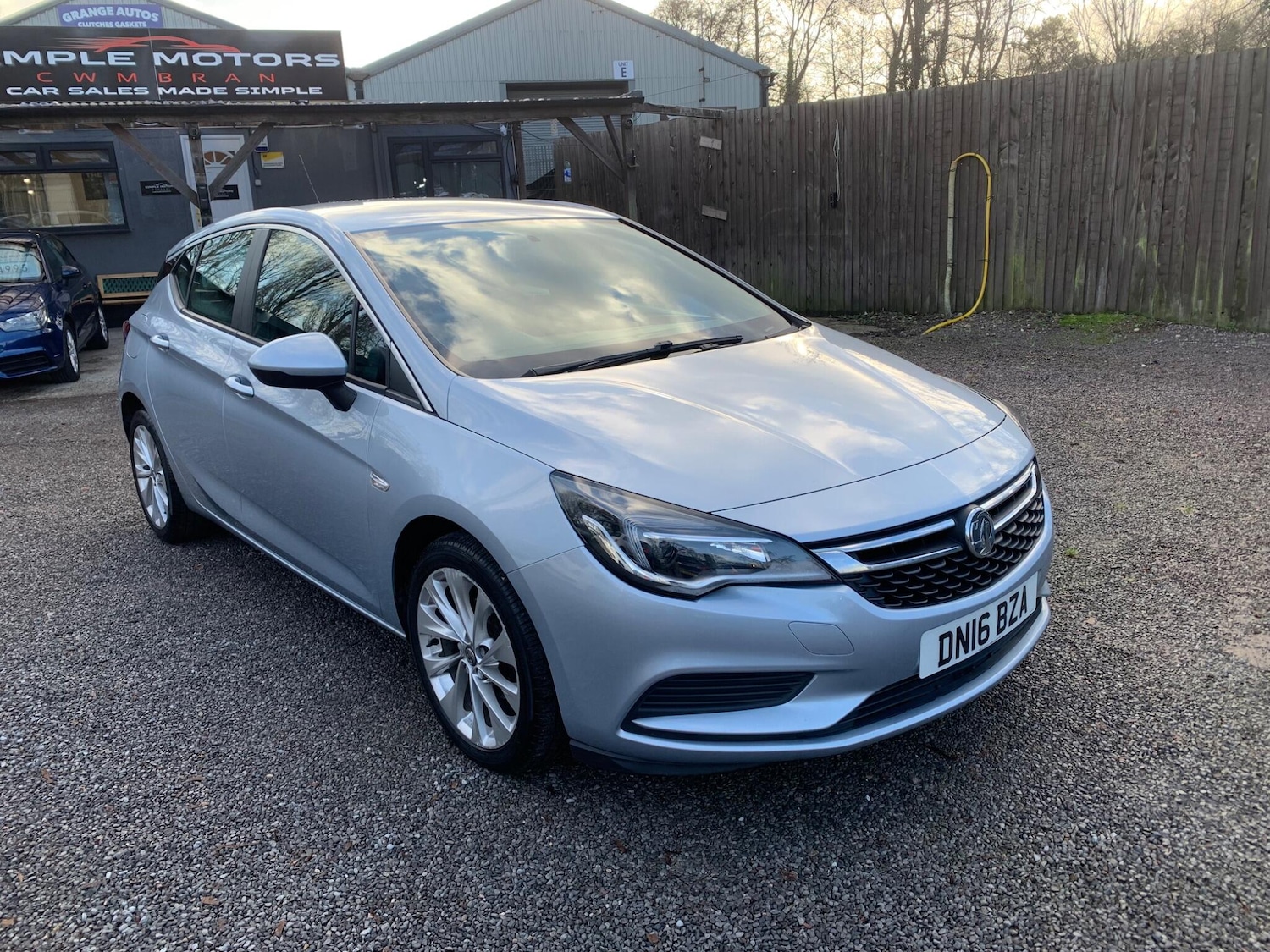 Used Vauxhall Astra 2016 for sale - 77143314: Photo 4