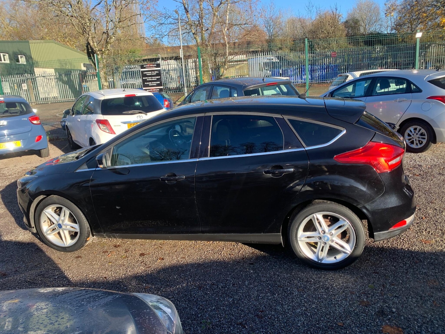 Used Ford Focus 2015 for sale - 76898383: Photo 9