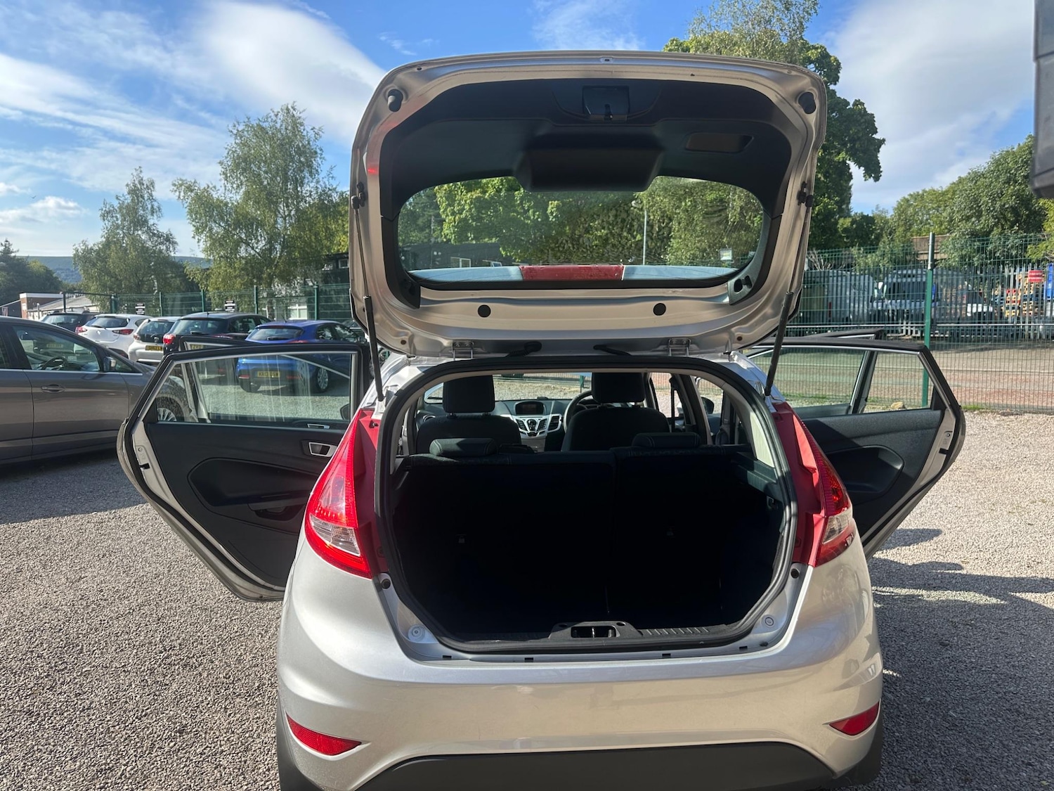 Vehicle 44