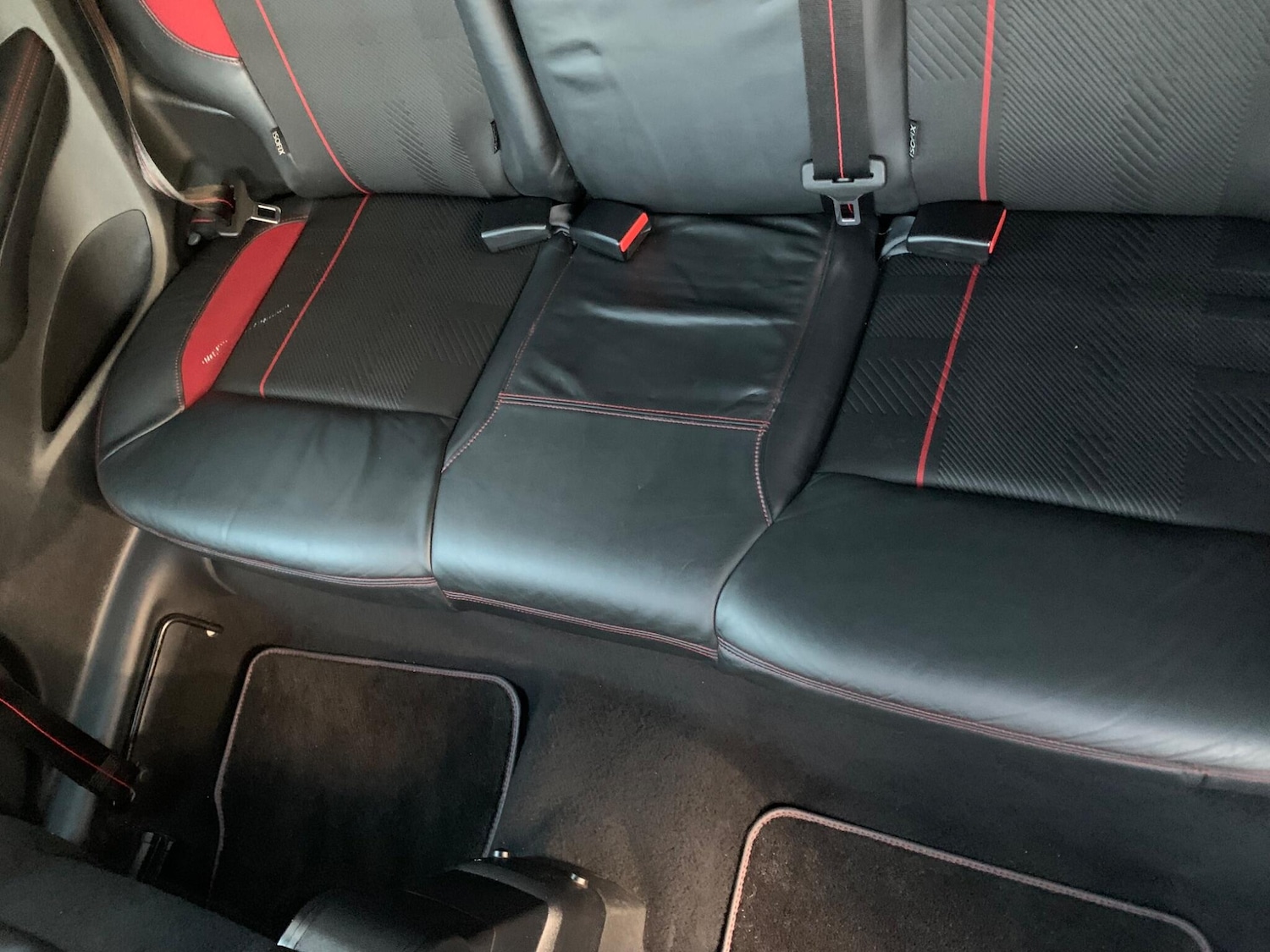 Used Peugeot 208 2013 for sale - 76742354: Photo 35