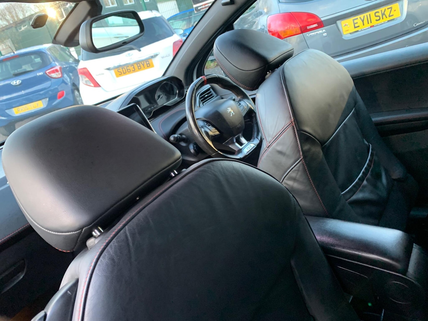 Used Peugeot 208 2013 for sale - 76742354: Photo 36