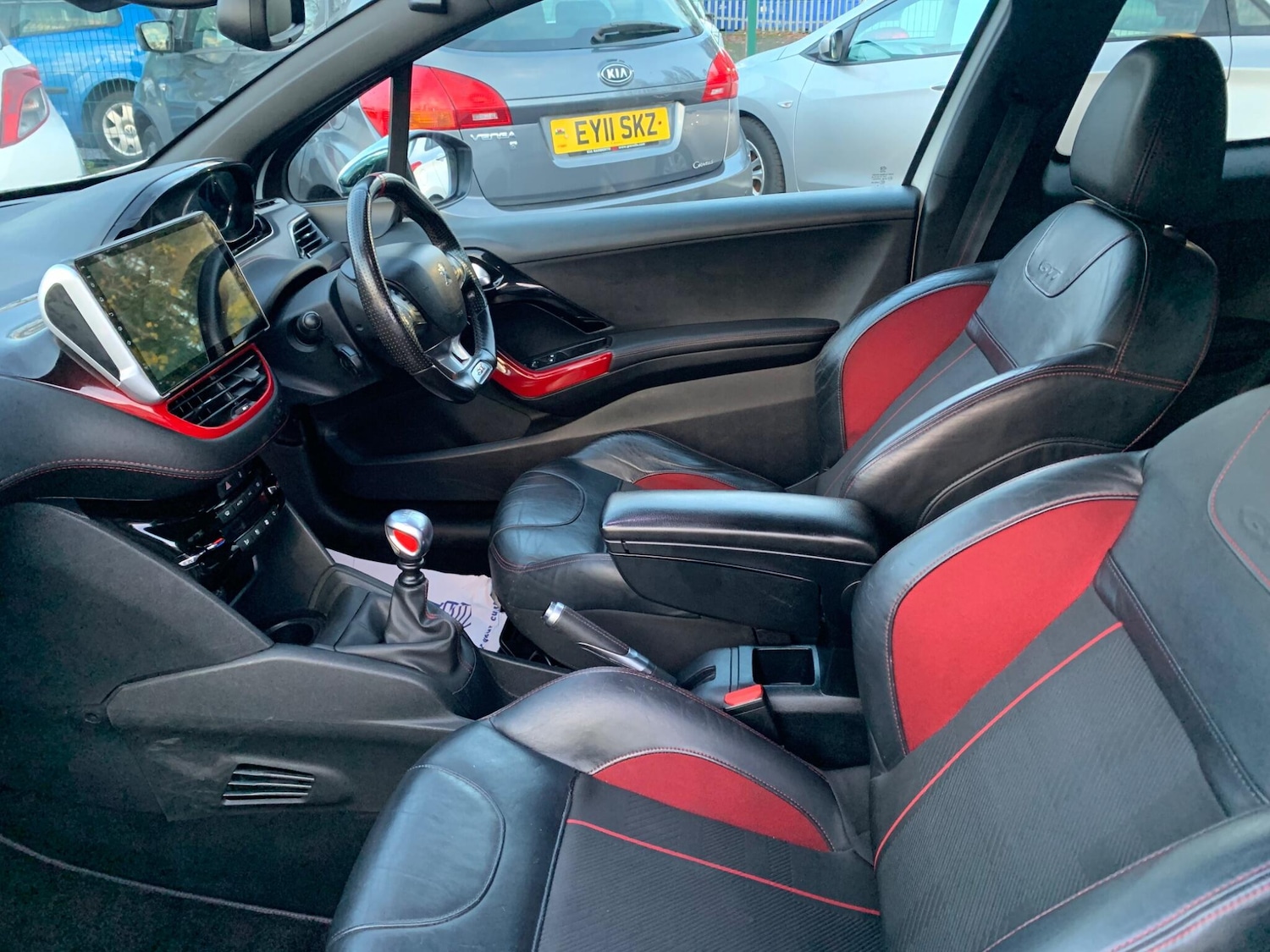 Used Peugeot 208 2013 for sale - 76742354: Photo 39