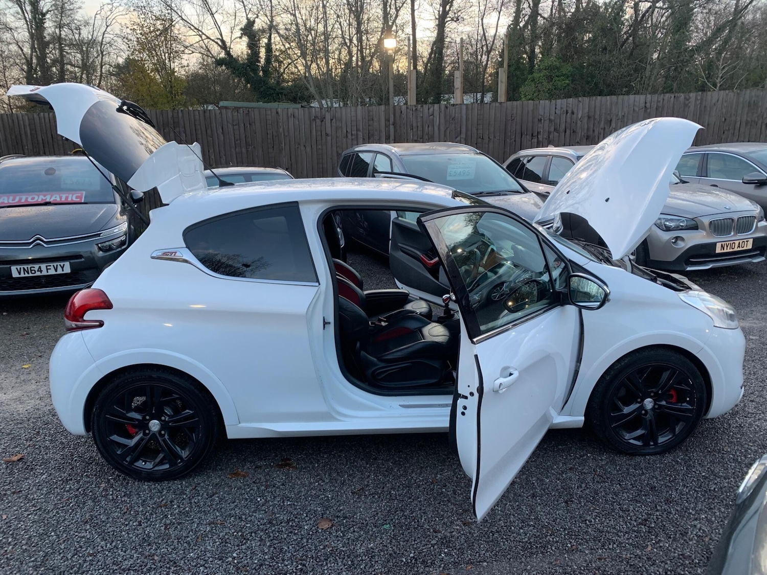 Used Peugeot 208 2013 for sale - 76742354: Photo 49