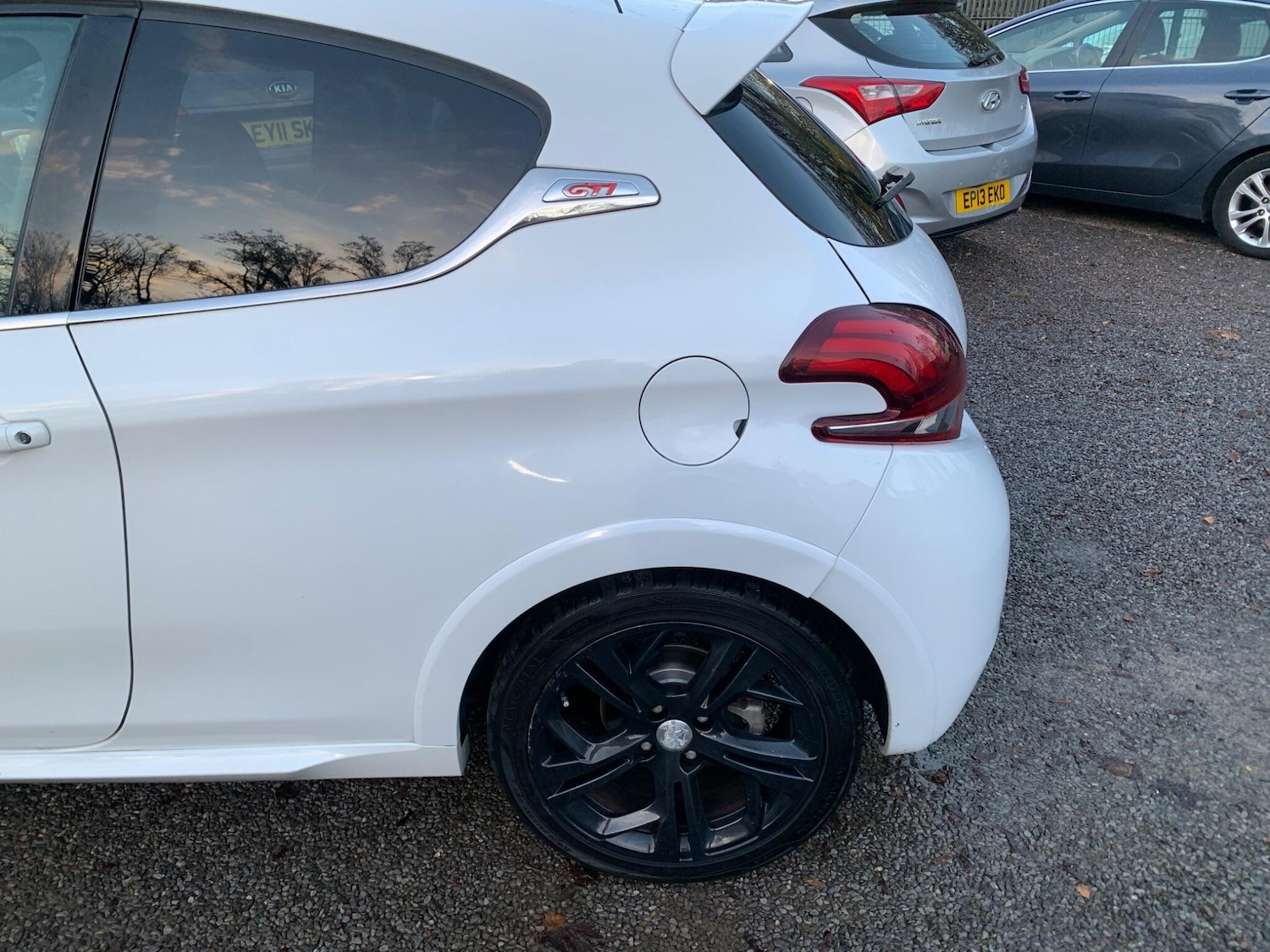 Used Peugeot 208 2013 for sale - 76742354: Photo 58