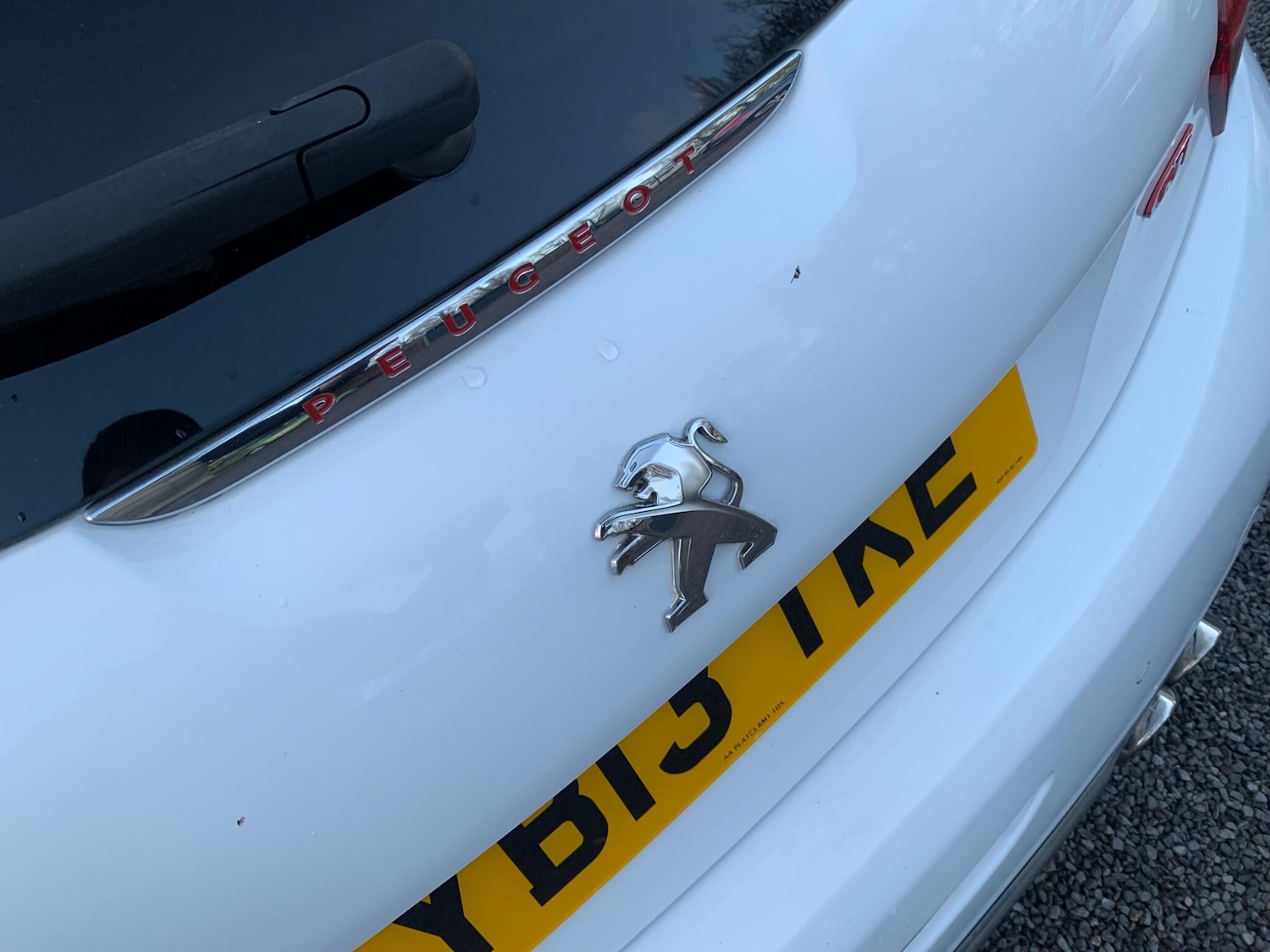 Used Peugeot 208 2013 for sale - 76742354: Photo 77