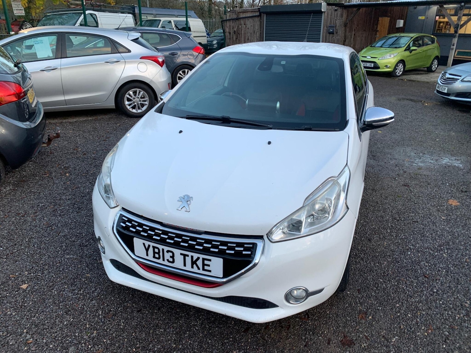 Used Peugeot 208 2013 for sale - 76742354: Photo 81
