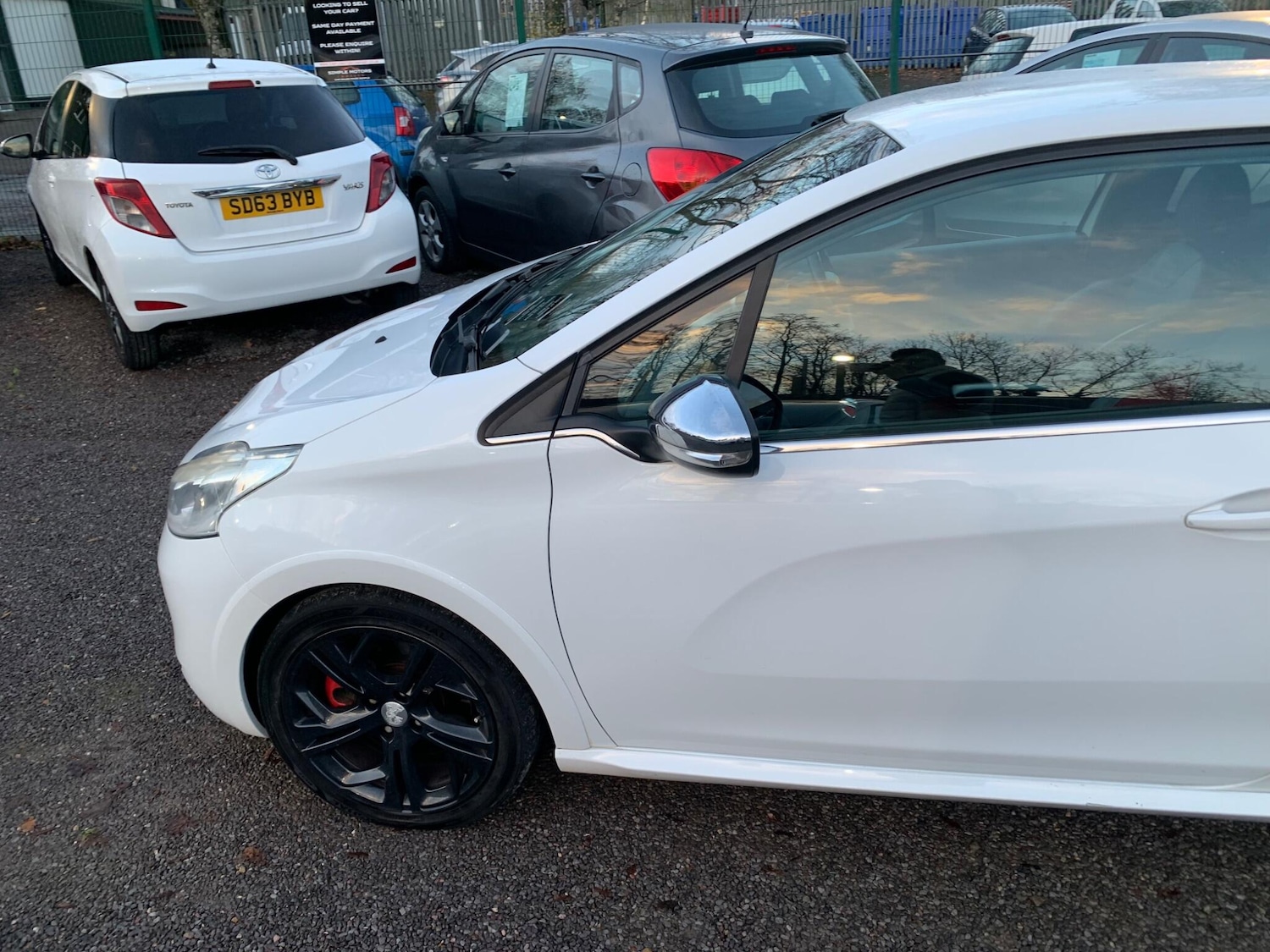 Used Peugeot 208 2013 for sale - 76742354: Photo 85