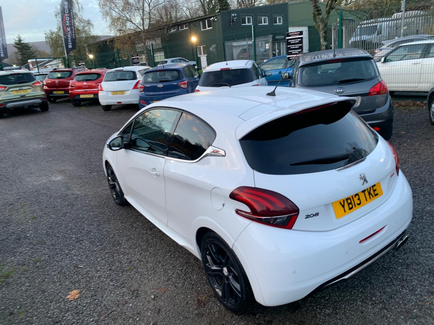 Used Peugeot 208 2013 for sale - 76742354: Photo 87