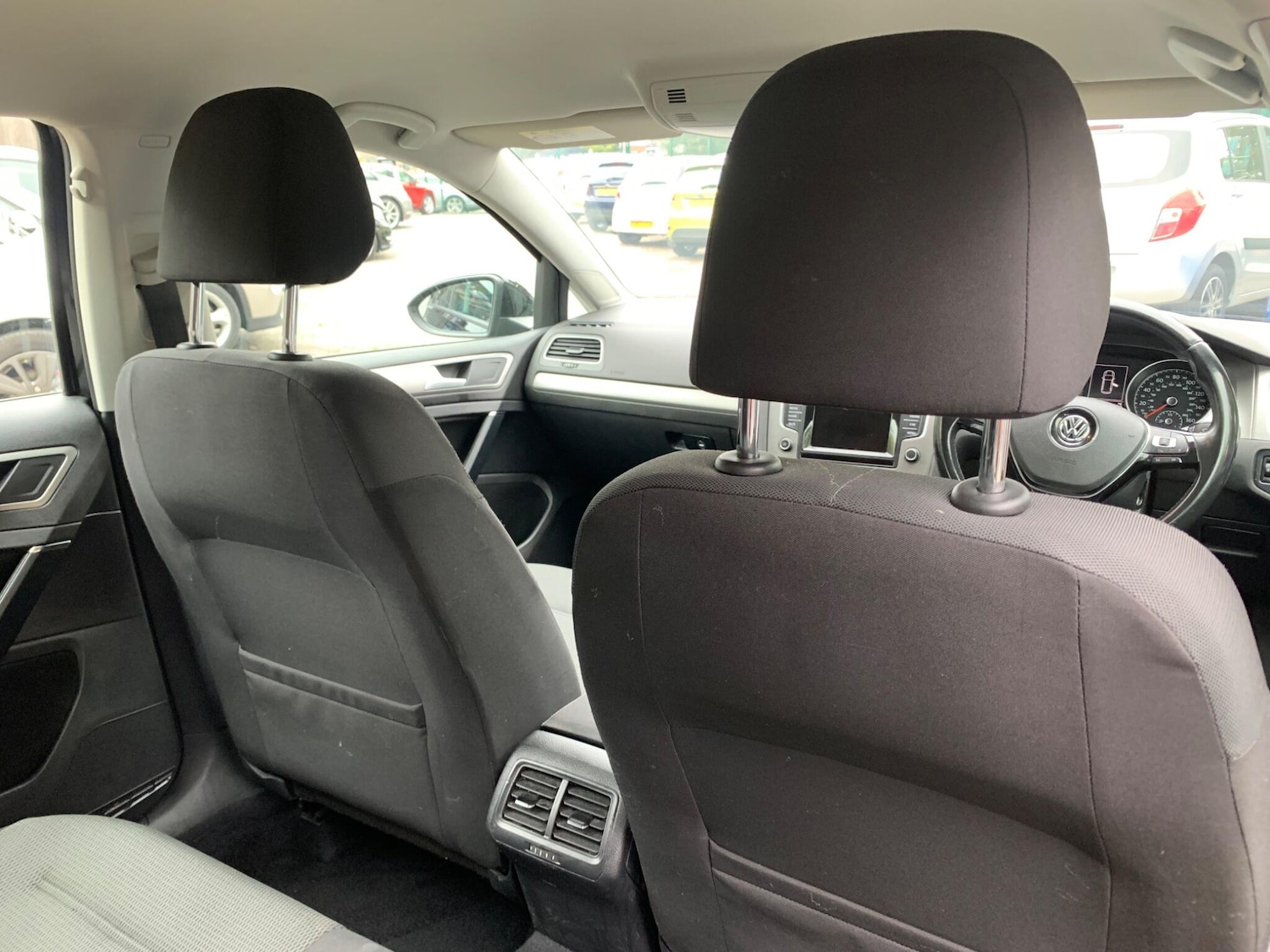 Used Volkswagen Golf 2014 for sale - 76270475: Photo 18