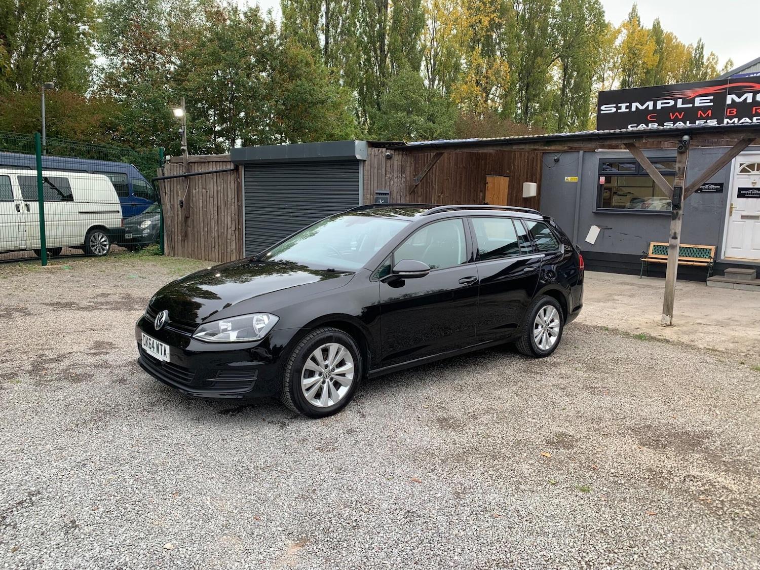 Used Volkswagen Golf 2014 for sale - 76270475: Photo 2