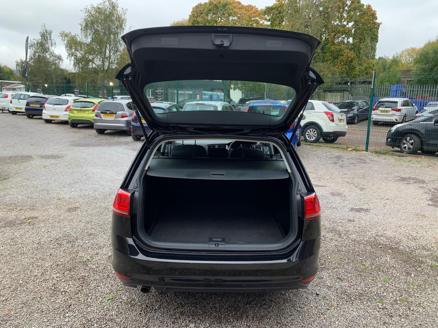Used Volkswagen Golf 2014 for sale - 76270475: Photo 26