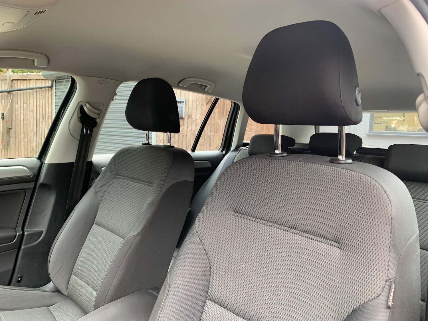 Used Volkswagen Golf 2014 for sale - 76270475: Photo 34