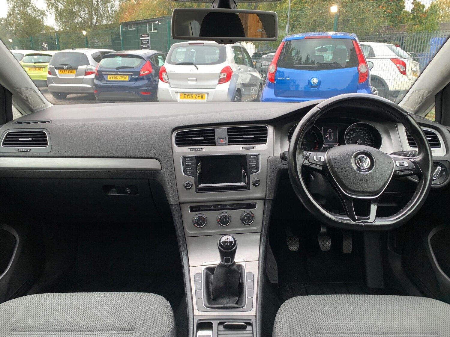 Used Volkswagen Golf 2014 for sale - 76270475: Photo 44